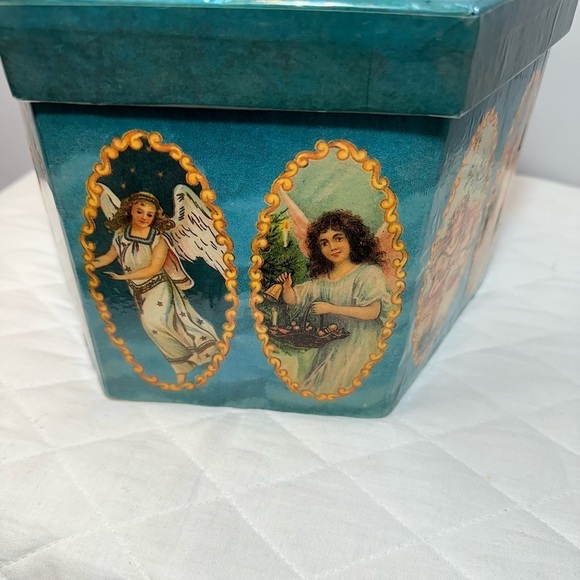 Twelve Glorious Angels Christmas Ornaments Set Vintage By C&F Enterprise 1990 - Picture 10 of 11